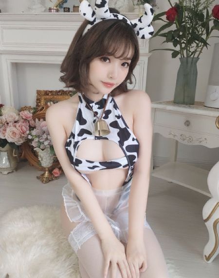国产人妖一二区_土豆网在线观看